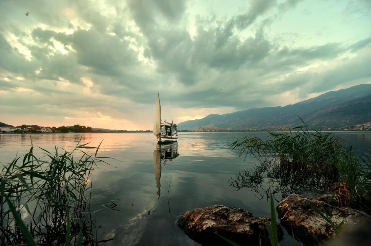 Little Island Resort Nisos Ioanninon エクステリア 写真