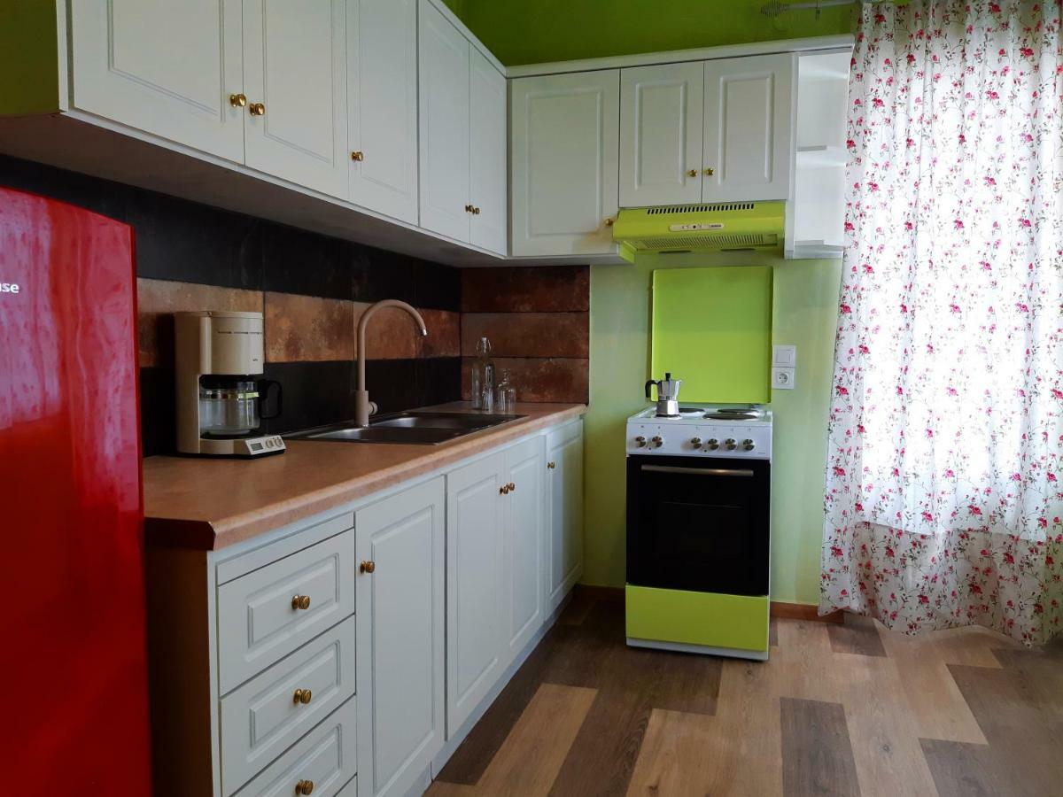 Little Island Resort Nisos Ioanninon エクステリア 写真